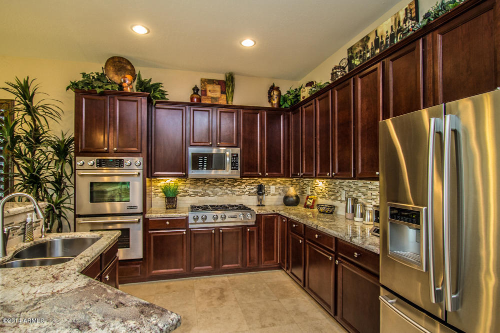 2409 West Apache Rain Road Phoenix, AZ 85085 - Photo 8 of 29 IMG_7413