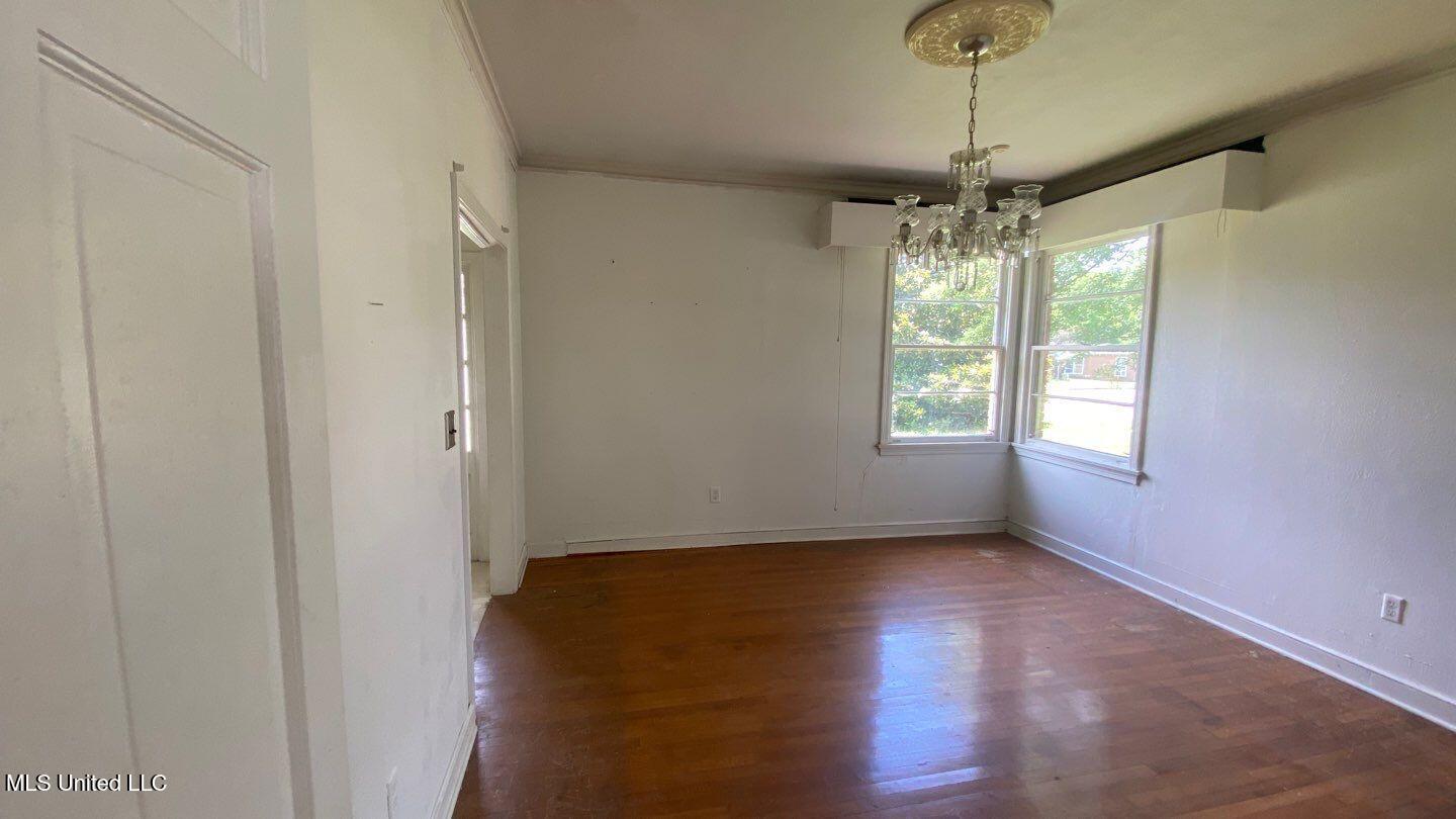 314 Jackson Street Indianola, MS 38751 - Photo 12 of 47 90-Jun 09 2025 01_30pm-ud1B