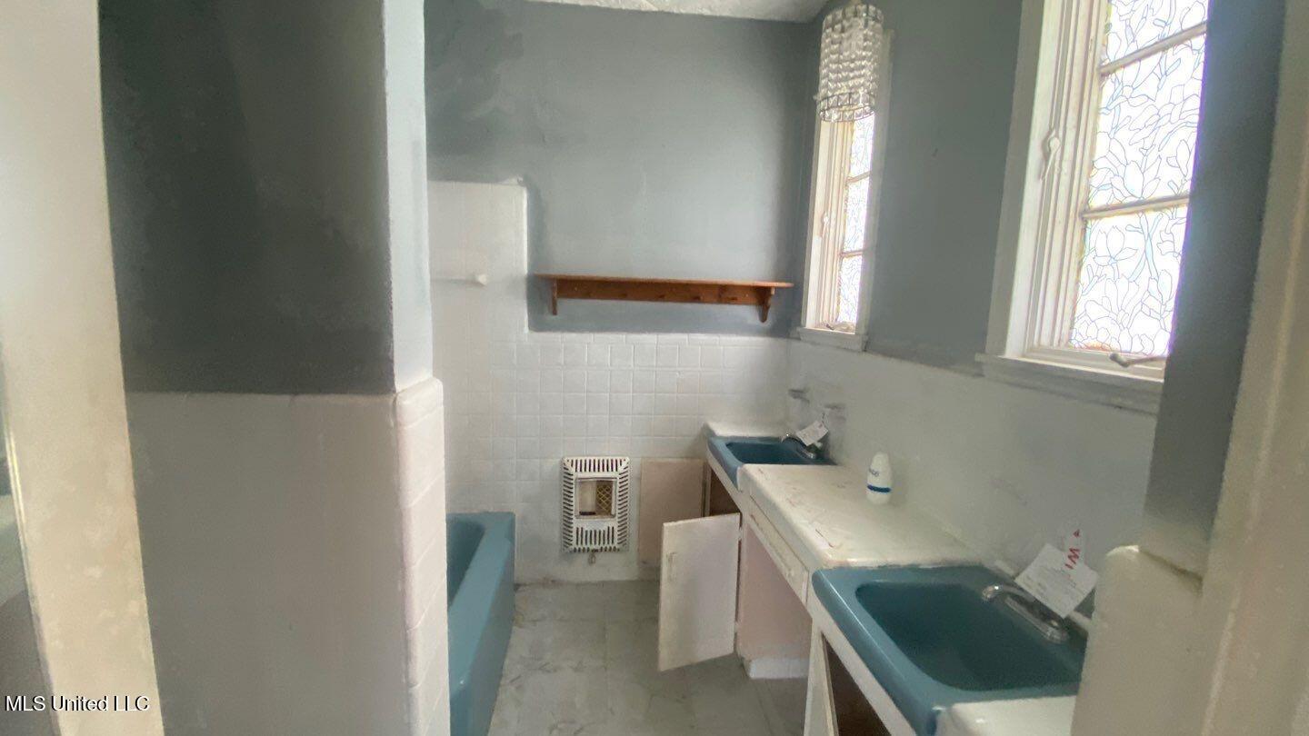 314 Jackson Street Indianola, MS 38751 - Photo 31 of 47 207-Jun 09 2025 01_35pm-RmEm