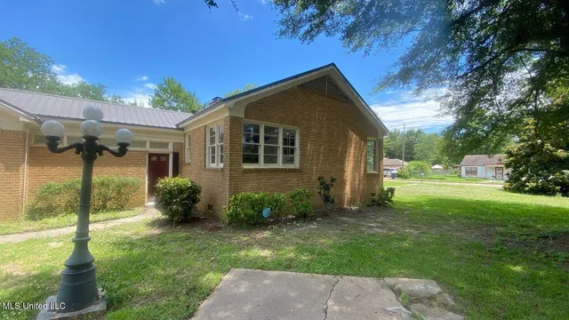 $82,320 | 314 Jackson Street, Indianola, MS 38751
