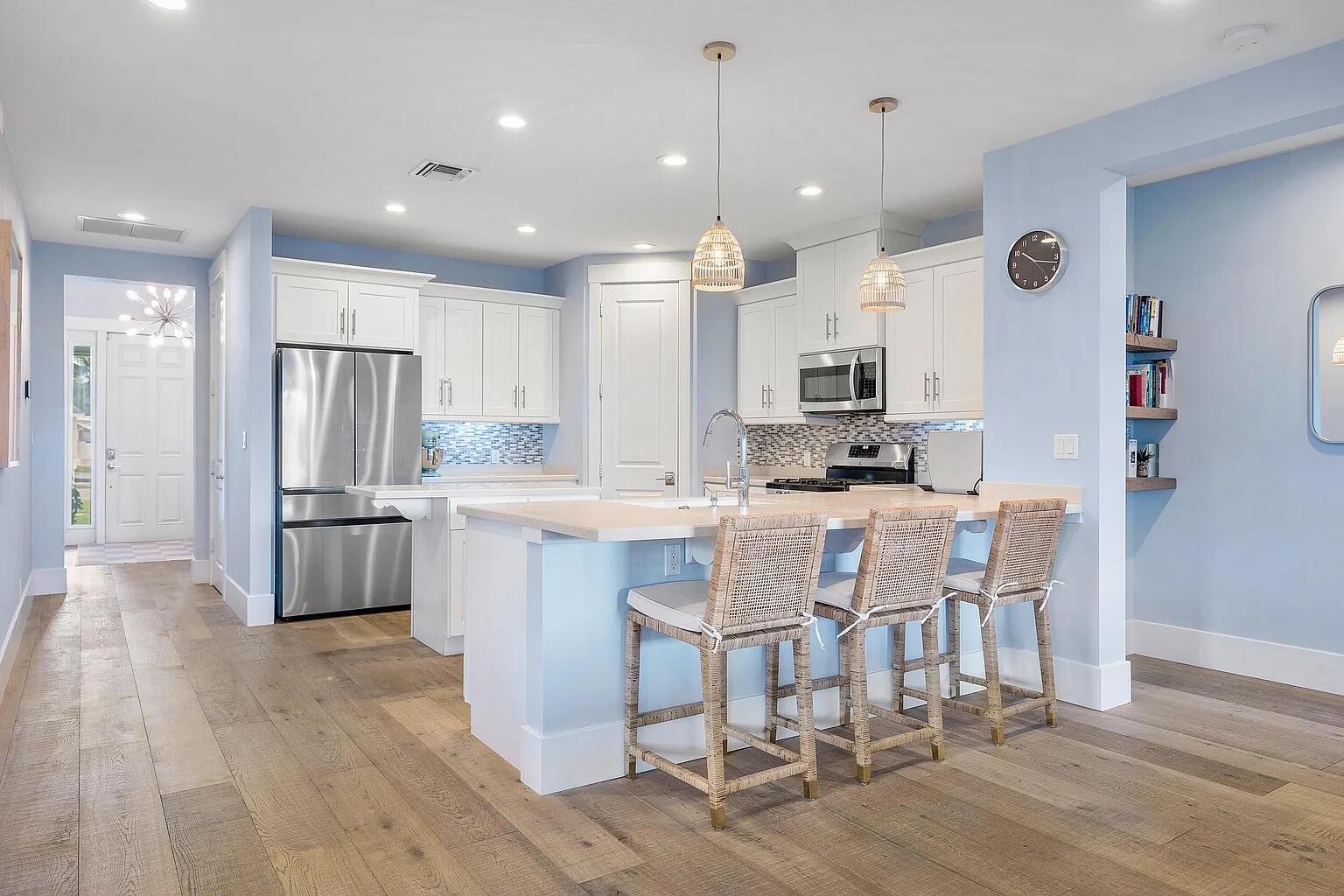 1420 High Ridge Road Lake Worth Beach, FL 33461 - Photo 4 of 28 40345cfdfb1003784e7841769691b0fa-uncropp