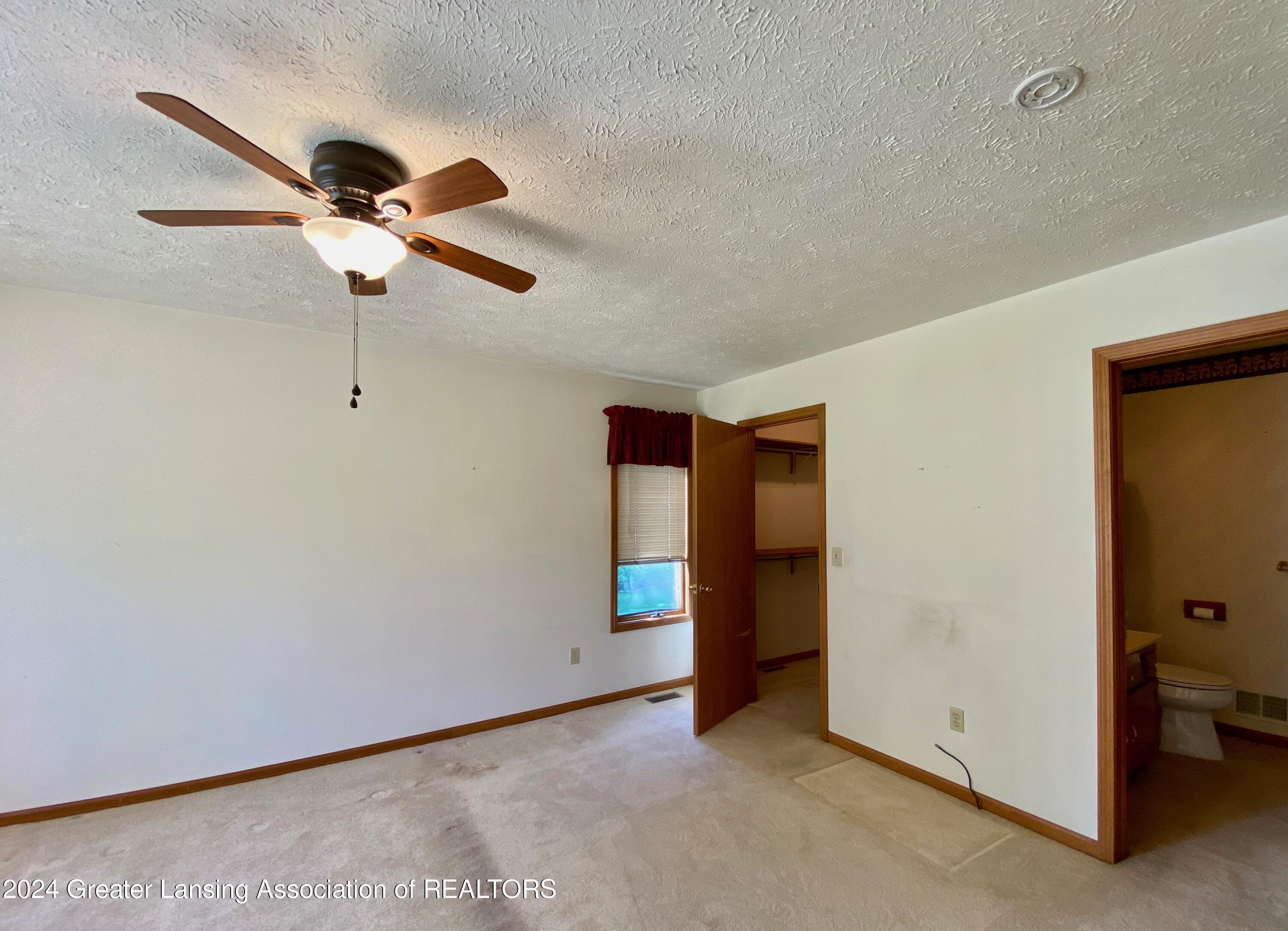 1526 Riley Ridge Drive Lansing, MI 48917 - Photo 20 of 52 primary bedroom