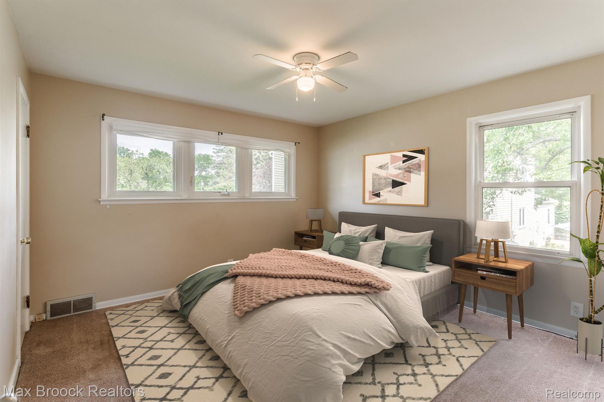 2300 Devonshire Road Bloomfield Hills, MI 48302 - Photo 6 of 15 Gallery Image 6