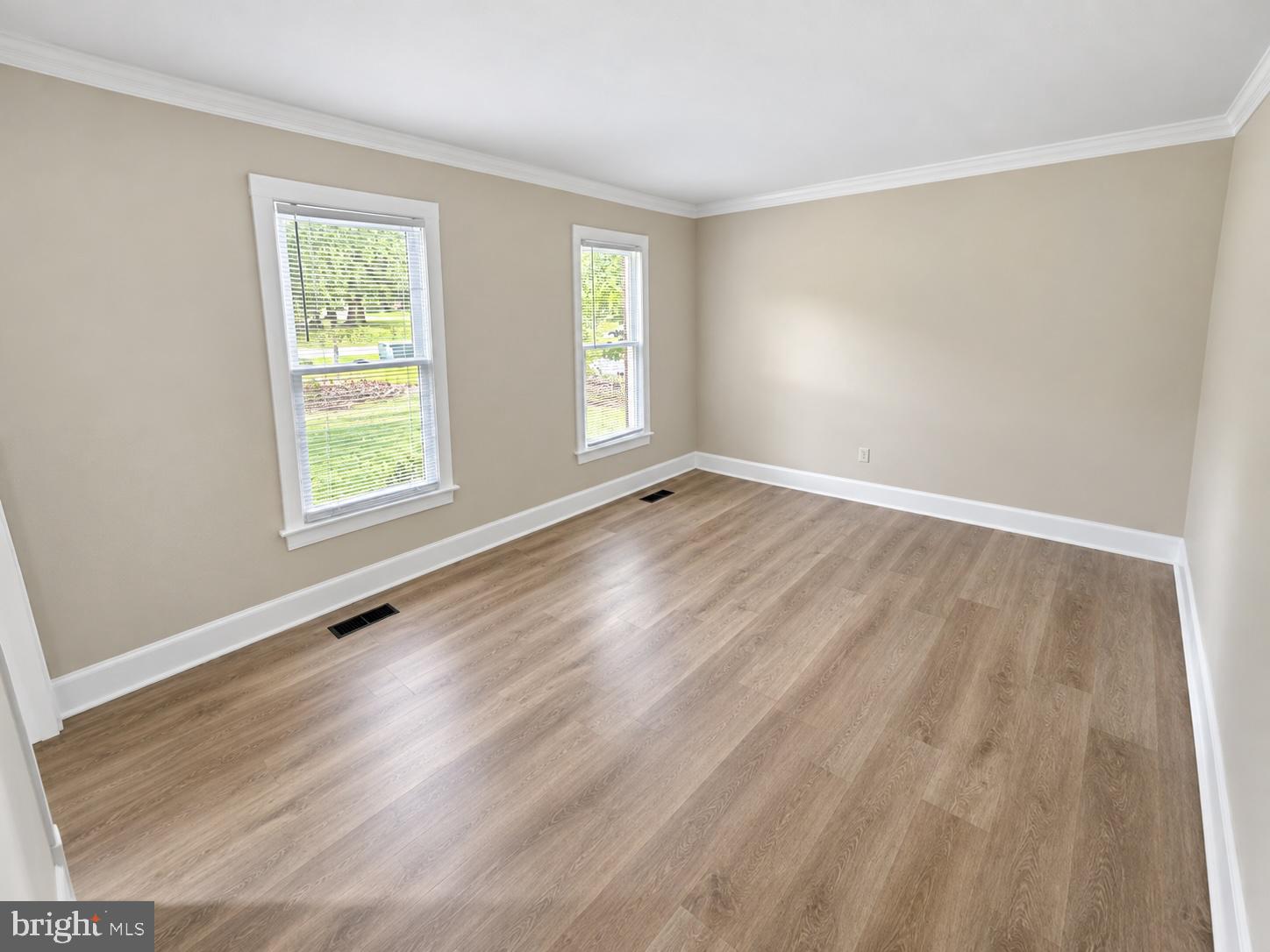 610 Rivers Bend Circle Chester, VA 23836 - Photo 5 of 33 Gallery Image 5