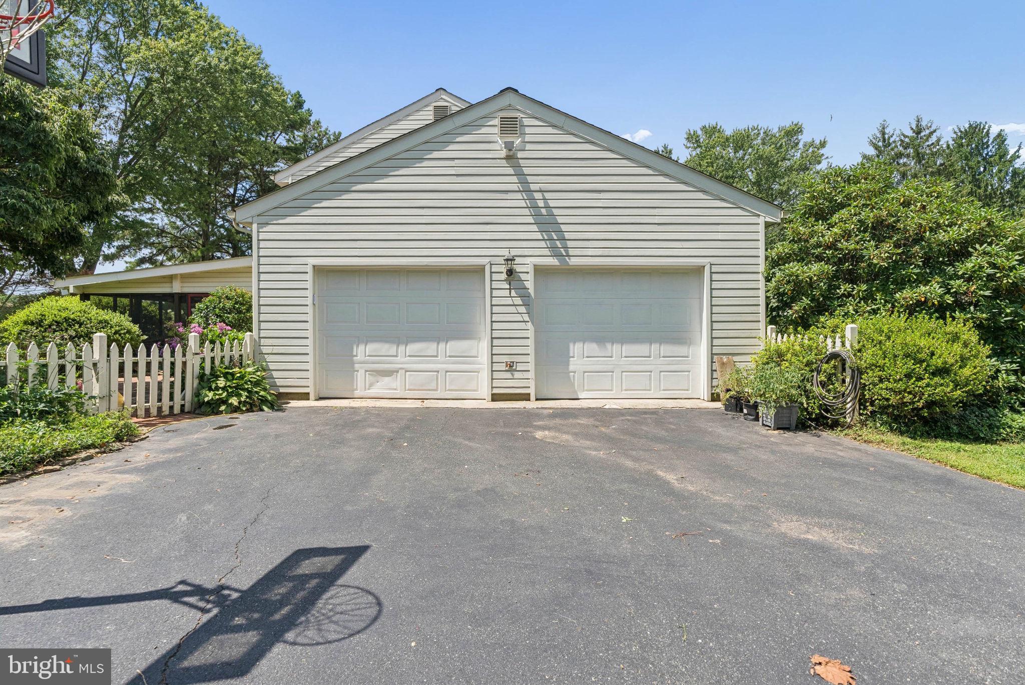 3207 Cool Branch Road Churchville, MD 21028 - Photo 3 of 57 2-Car Garage