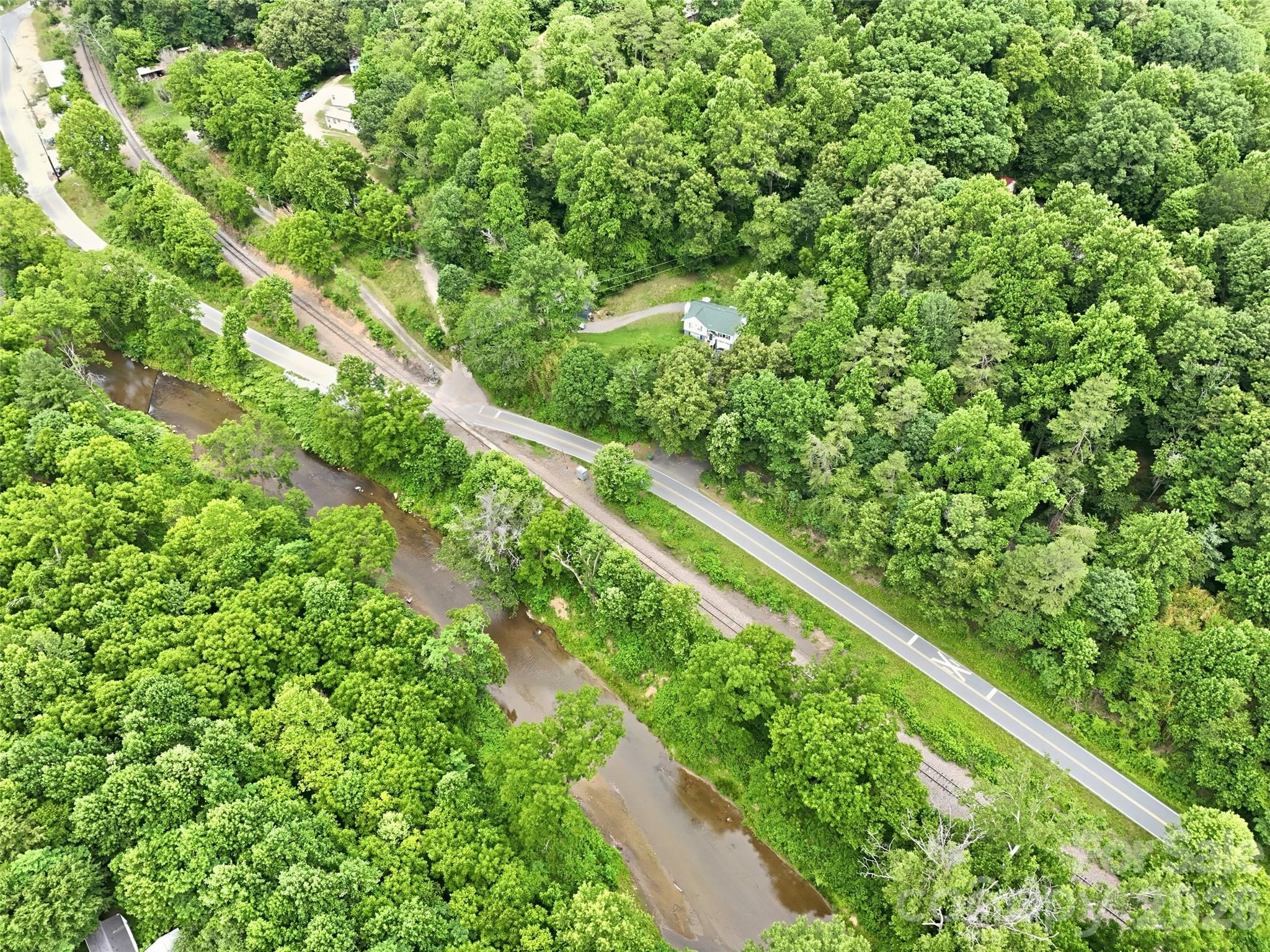 126 Lindsey Road Candler, NC 28715 - Photo 6 of 13