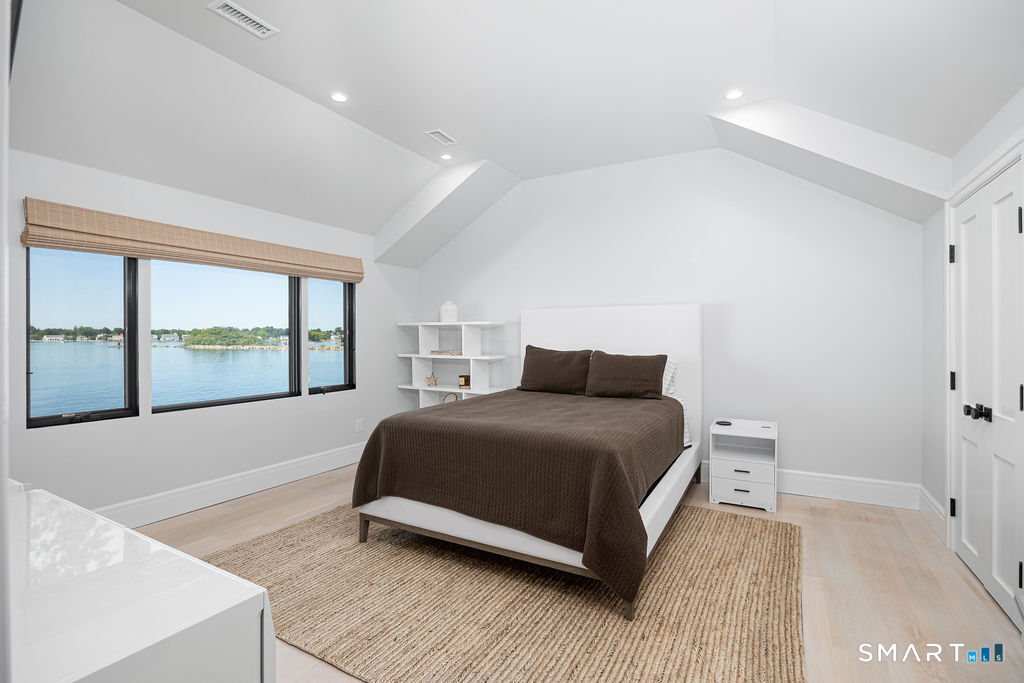 31 Ralsey Road South Stamford, CT 06902 - Photo 24 of 35 Gallery Image 24