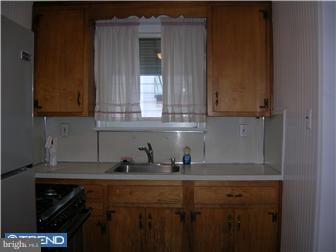 78 Gilpin Road Upper Darby, PA 19082 - Photo 6 of 12 Kitchen