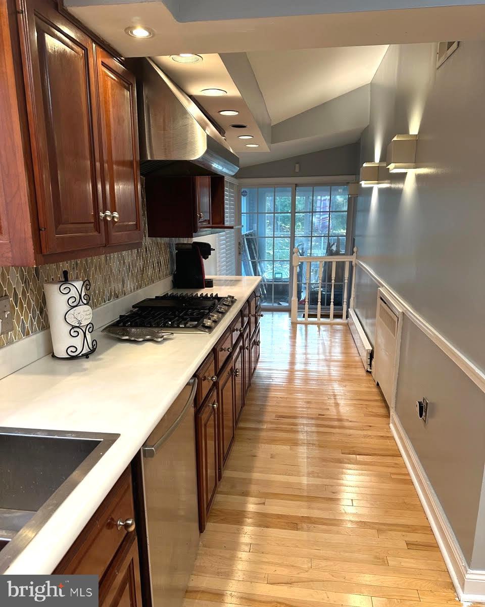 408 Old Farm Road Wyncote, PA 19095 - Photo 8 of 26 Kitchen - Dining nook