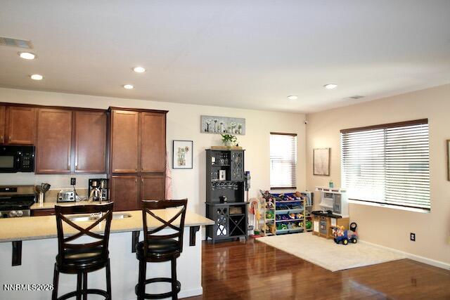14330 Fredonia Drive Reno, NV 89506 - Photo 5 of 30 00 - 5
