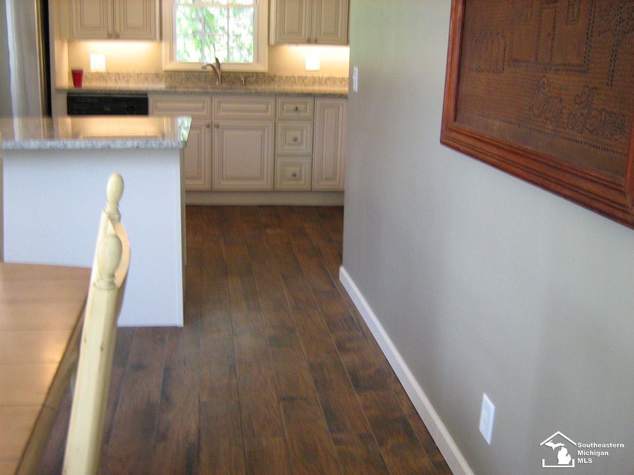 5420 South Custer Road Monroe, MI 48161 - Photo 6 of 29