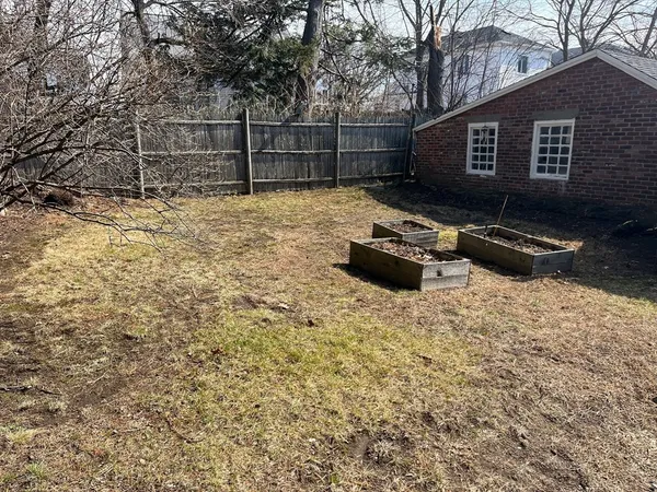 $595,000 | 10 Malden Street, Worcester, MA 01606