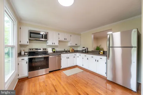 $475,000 | 7506 Weatherby Drive, Rockville, MD 20855