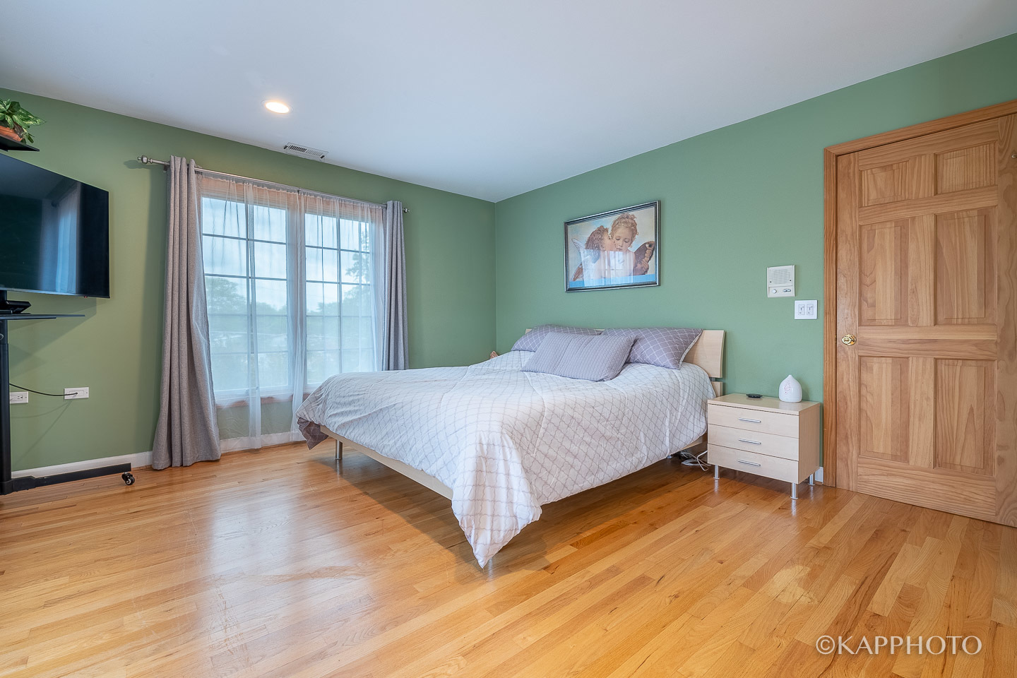 410 Warren Road Glenview, IL 60025 - Photo 17 of 37