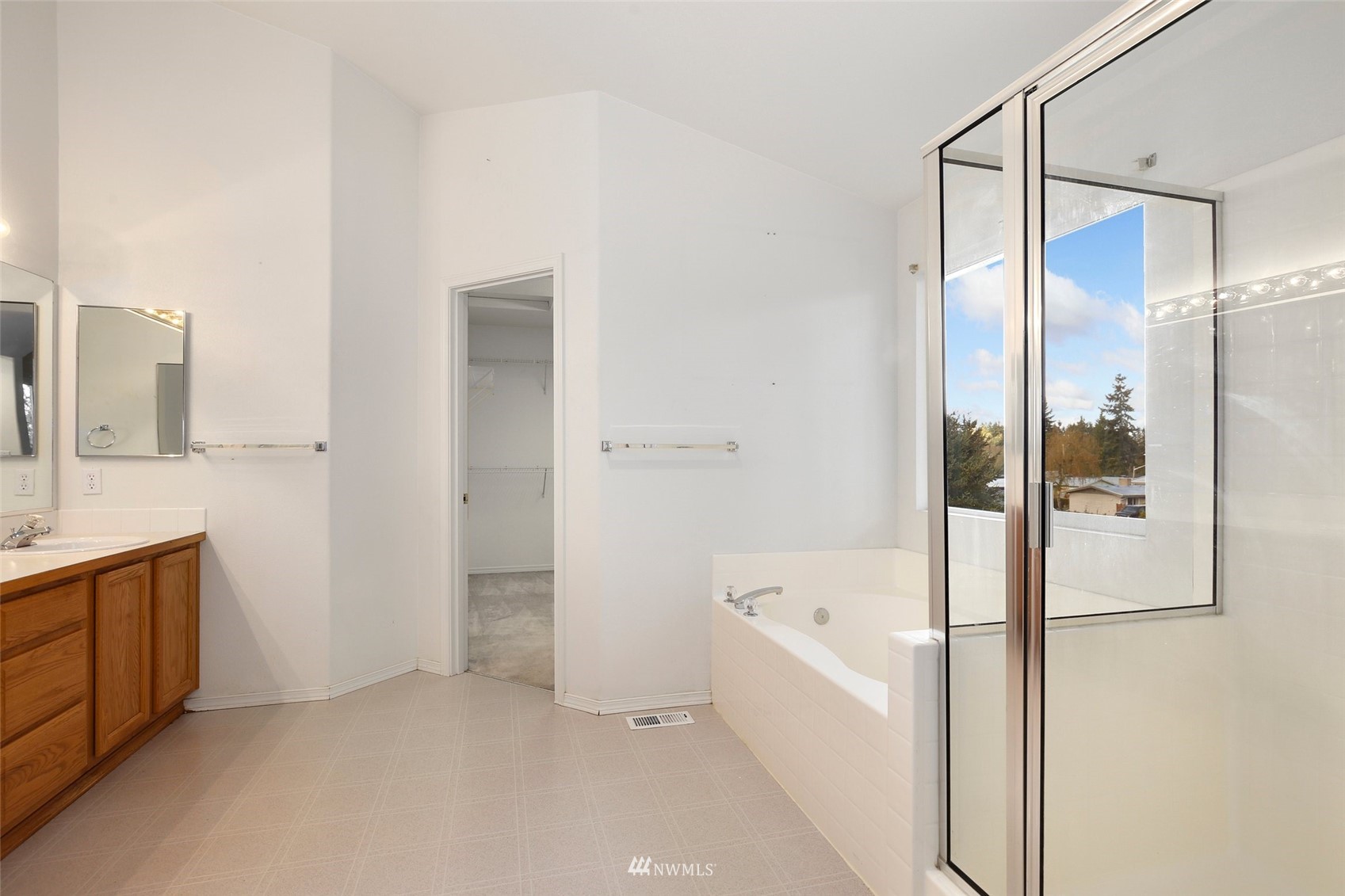 17853 110th Place Southeast Renton, WA 98055 - Photo 20 of 30 Gallery Image 20