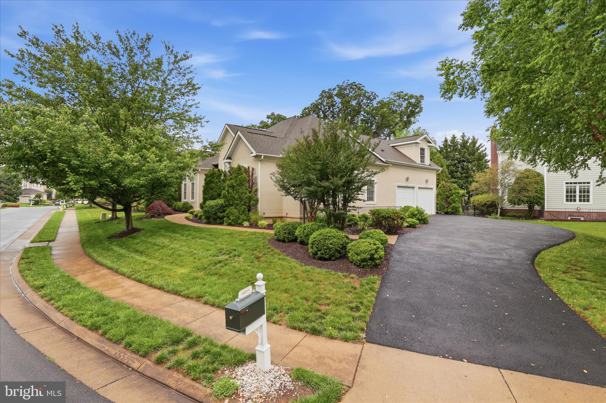 8277 Roxborough Loop Gainesville, VA 20155 - Photo 4 of 84 1/3 Acre Corner Lot