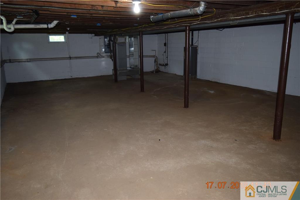 86 Major Road Monmouth Junction, NJ 08852 - Photo 10 of 10 Gallery Image 10