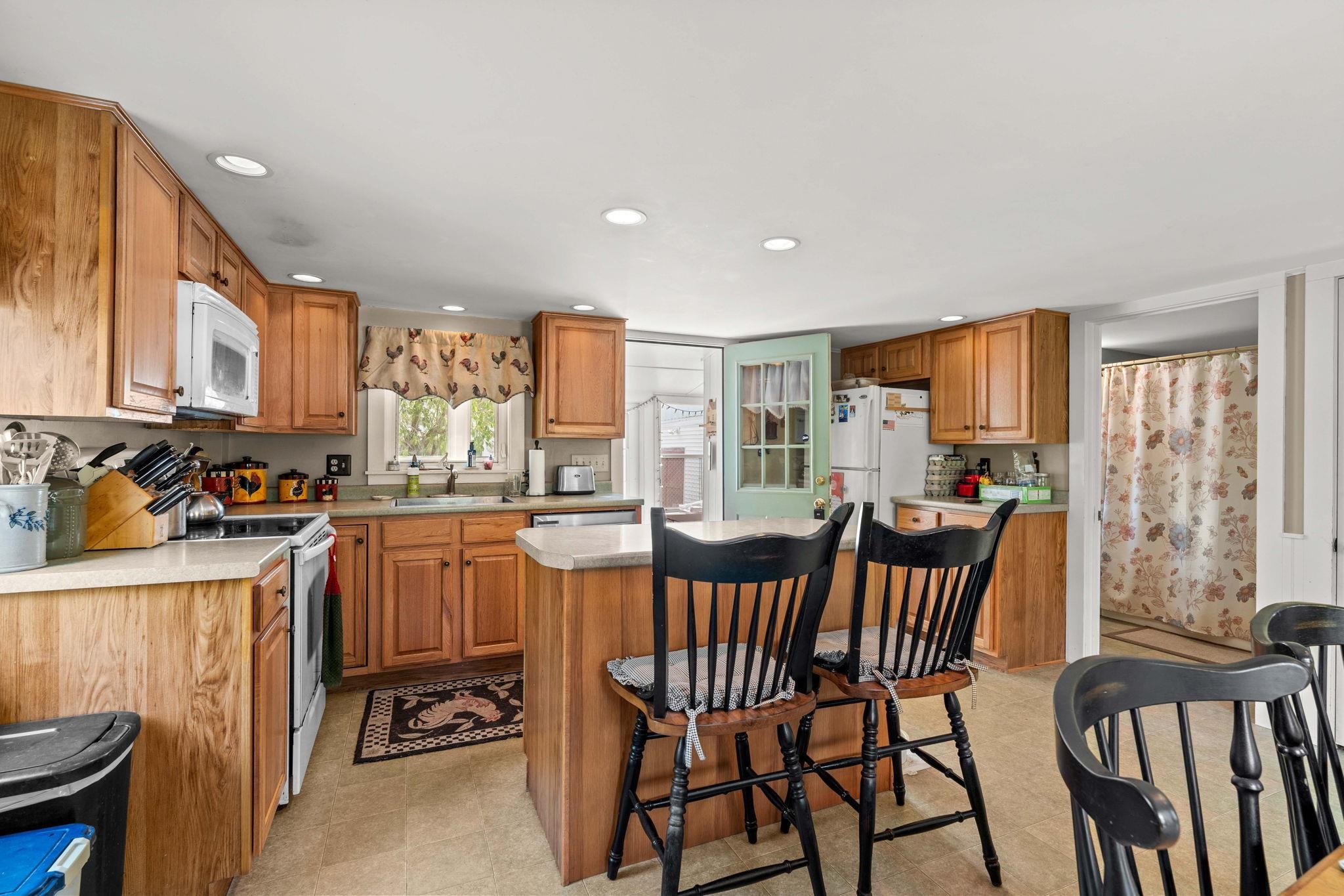 481 Boston Post Road Amherst, NH 03031 - Photo 12 of 60