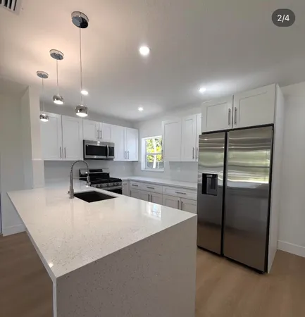 $3,500 | 726 South 11th Street, Lantana, FL 33462