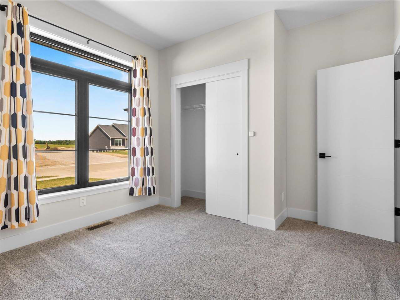 1300 Tramore Road Marion, IA 52302 - Photo 21 of 41 Gallery Image 21