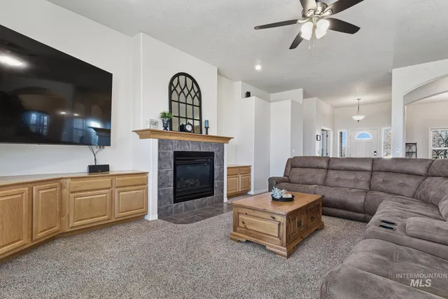 $1,150,000 | 3078 North Brumby Lane, Kuna, ID 83634