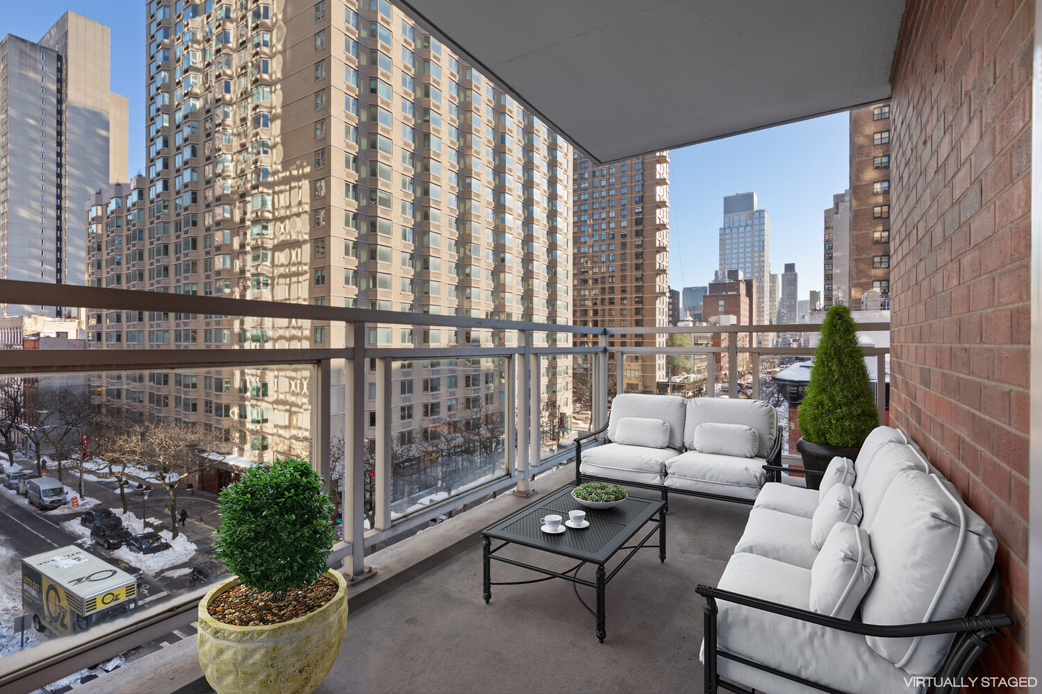 360 East 72nd Street, Unit B709 Manhattan, NY 10021 - Photo 9 of 29