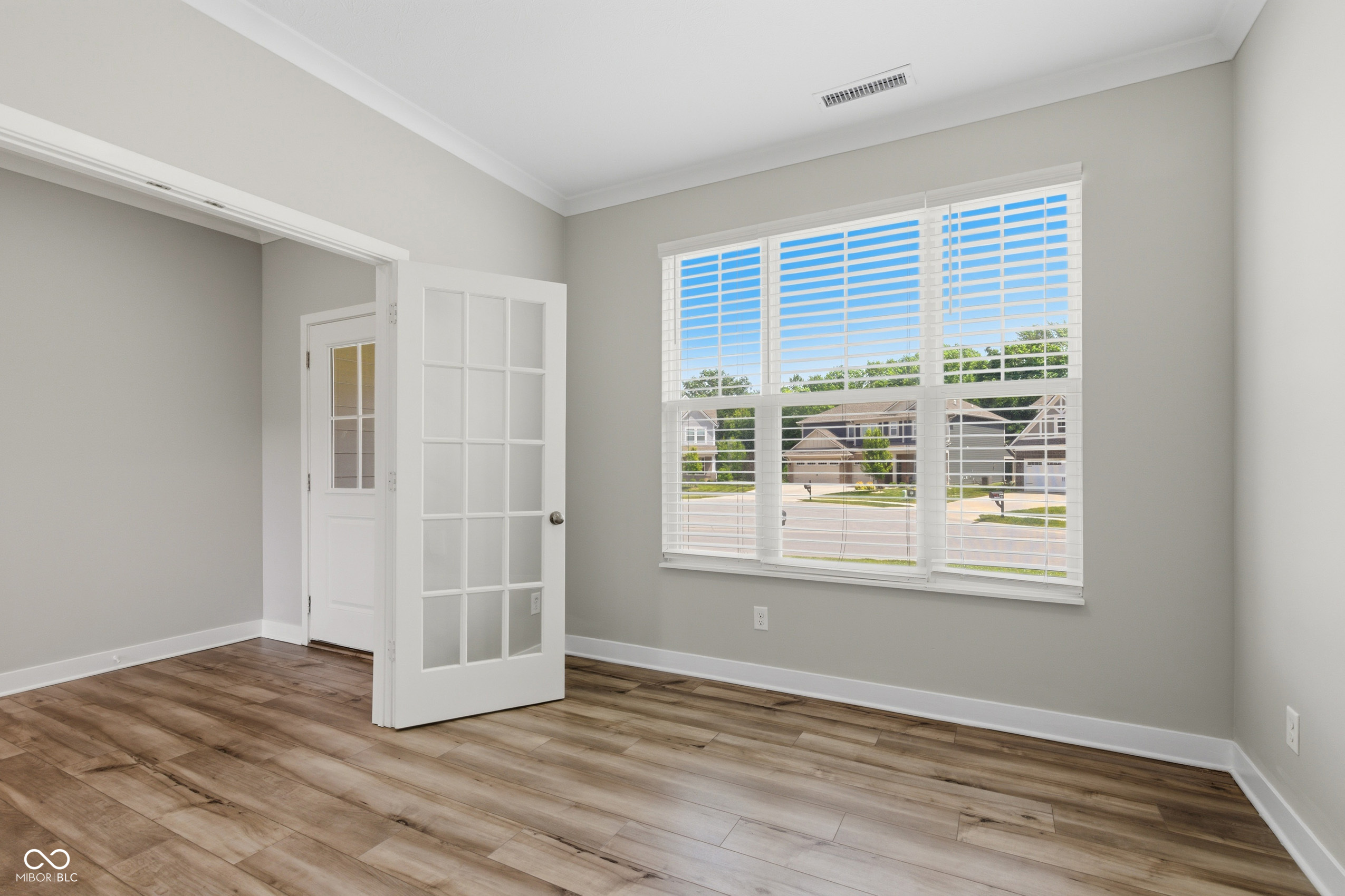 3546 Merchmont Road Bargersville, IN 46106 - Photo 5 of 44