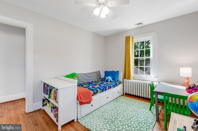 $980,000 | 32 East Walnut Street, Alexandria, VA 22301