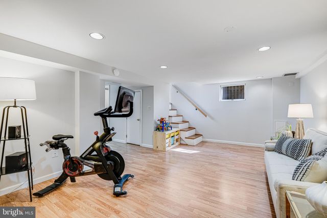 $980,000 | 32 East Walnut Street, Alexandria, VA 22301