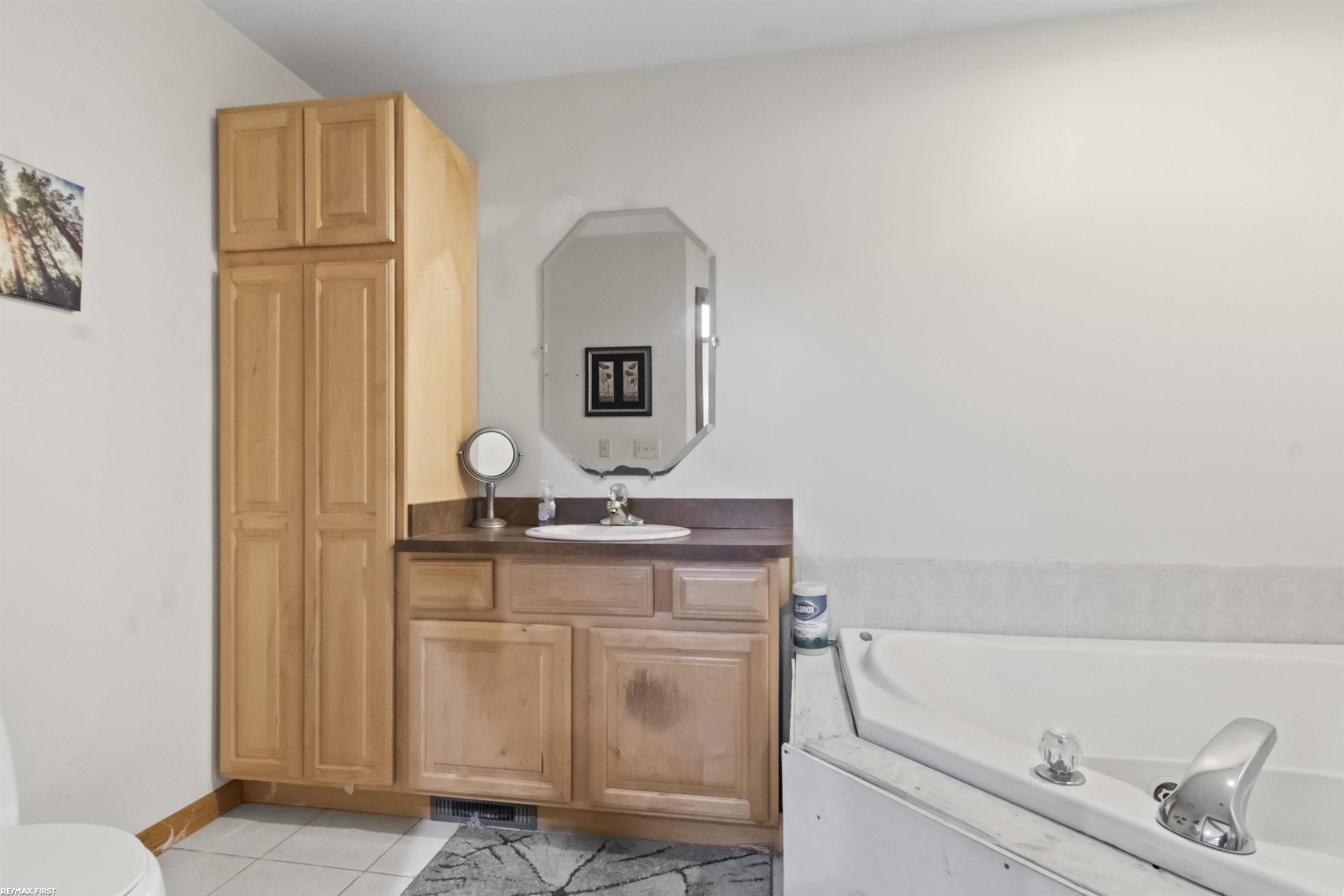 5812 Belle River Road East China, MI 48054 - Photo 26 of 41