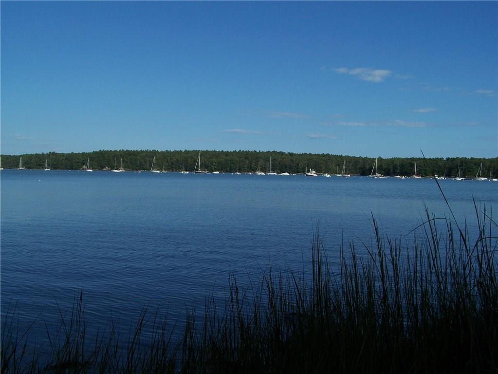 10 Riverview Road Freeport, ME 04032 - Photo 5 of 7 Photo