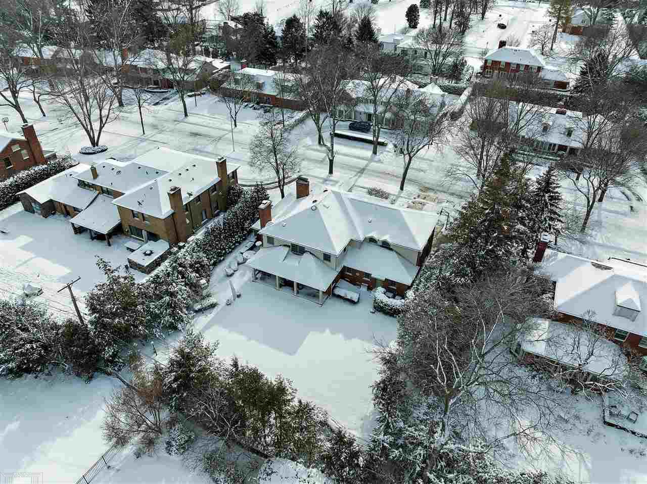 54 North Deeplands Road Grosse Pointe, MI 48236 - Photo 71 of 76 50065569-73.JPG