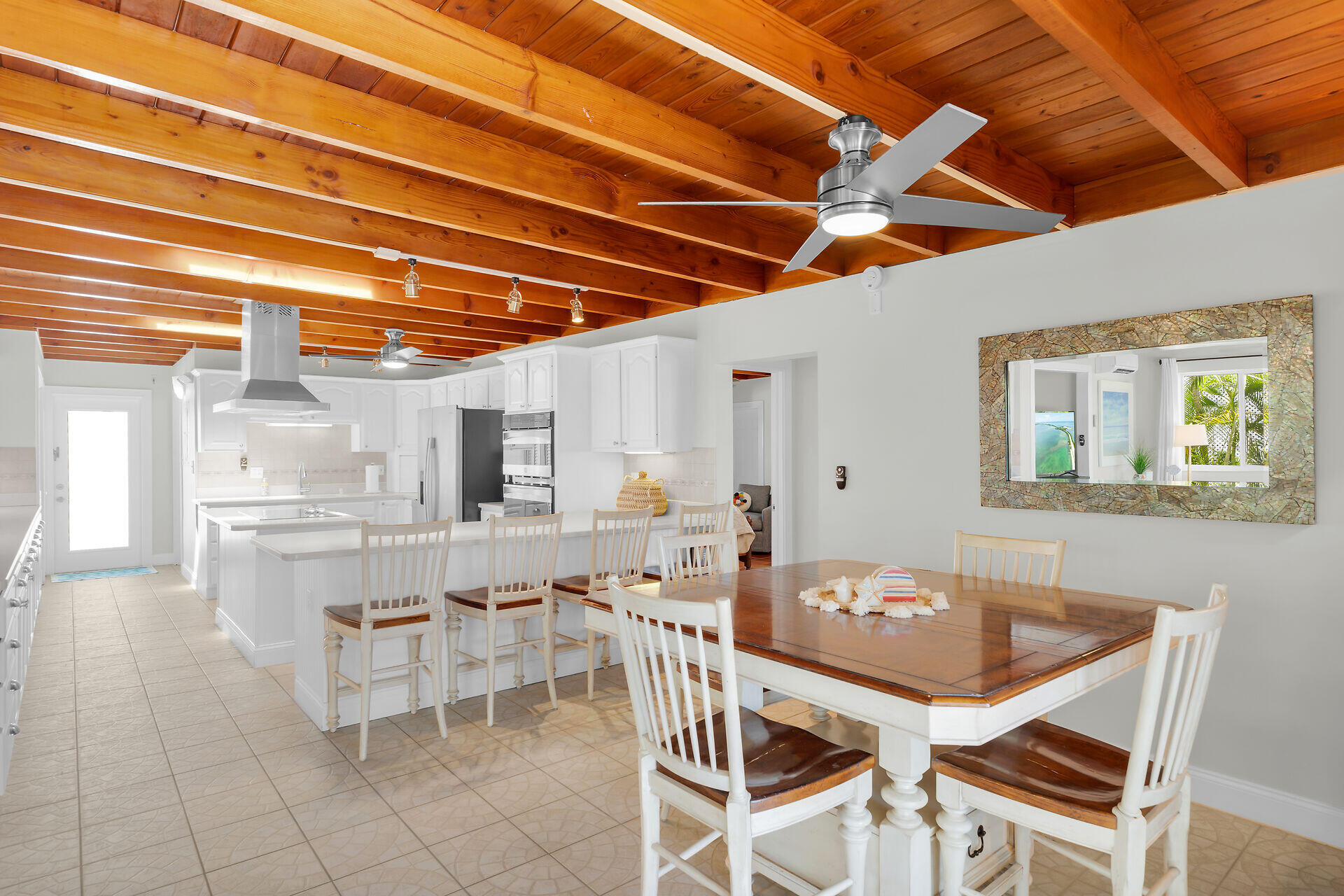 351 5th Street Key Colony Beach, FL 33051 - Photo 5 of 43 Dining - Kitchen