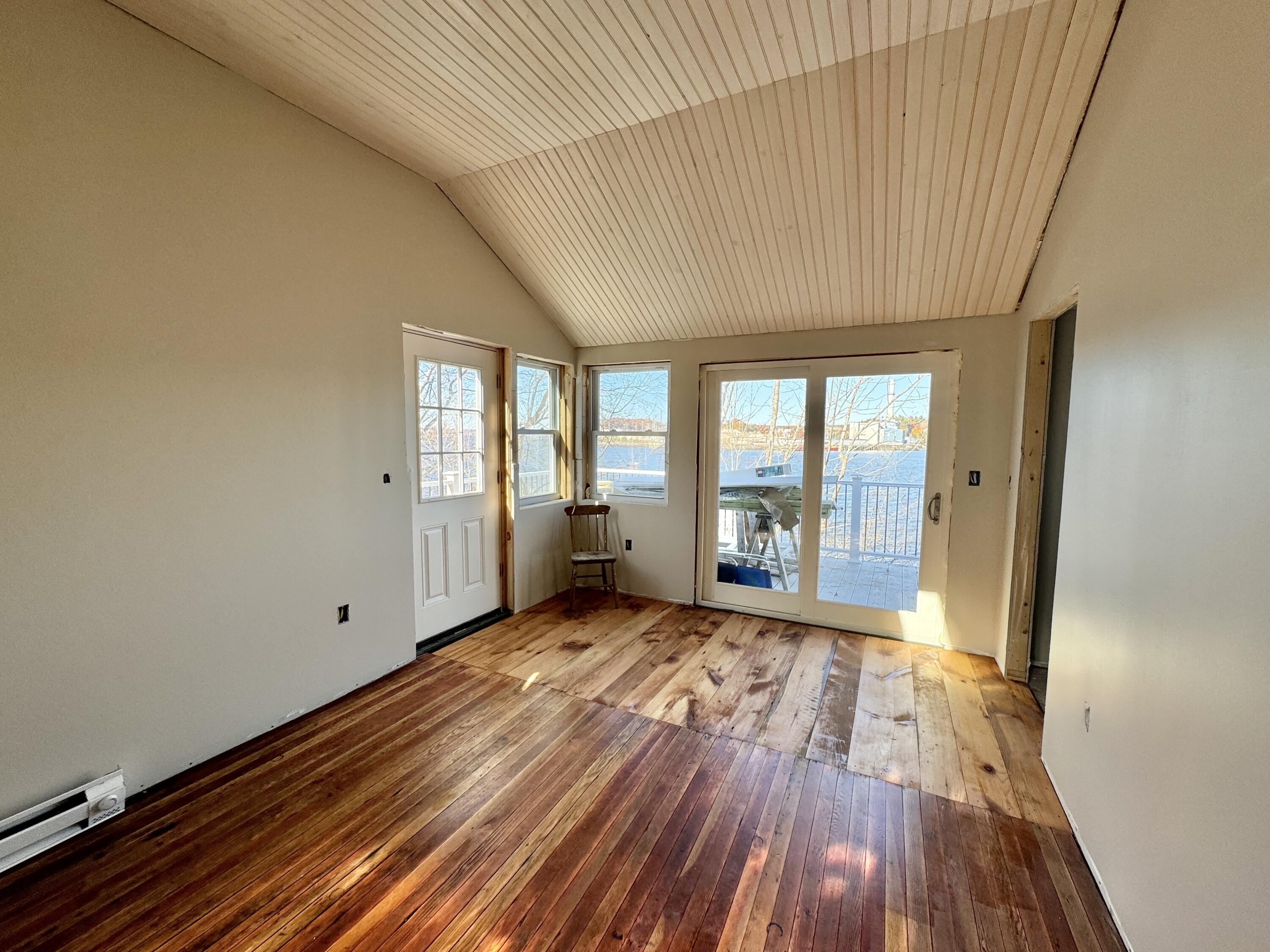 30 Ferry Road Prospect, ME 04981 - Photo 7 of 26 20241025_181024855_iOS