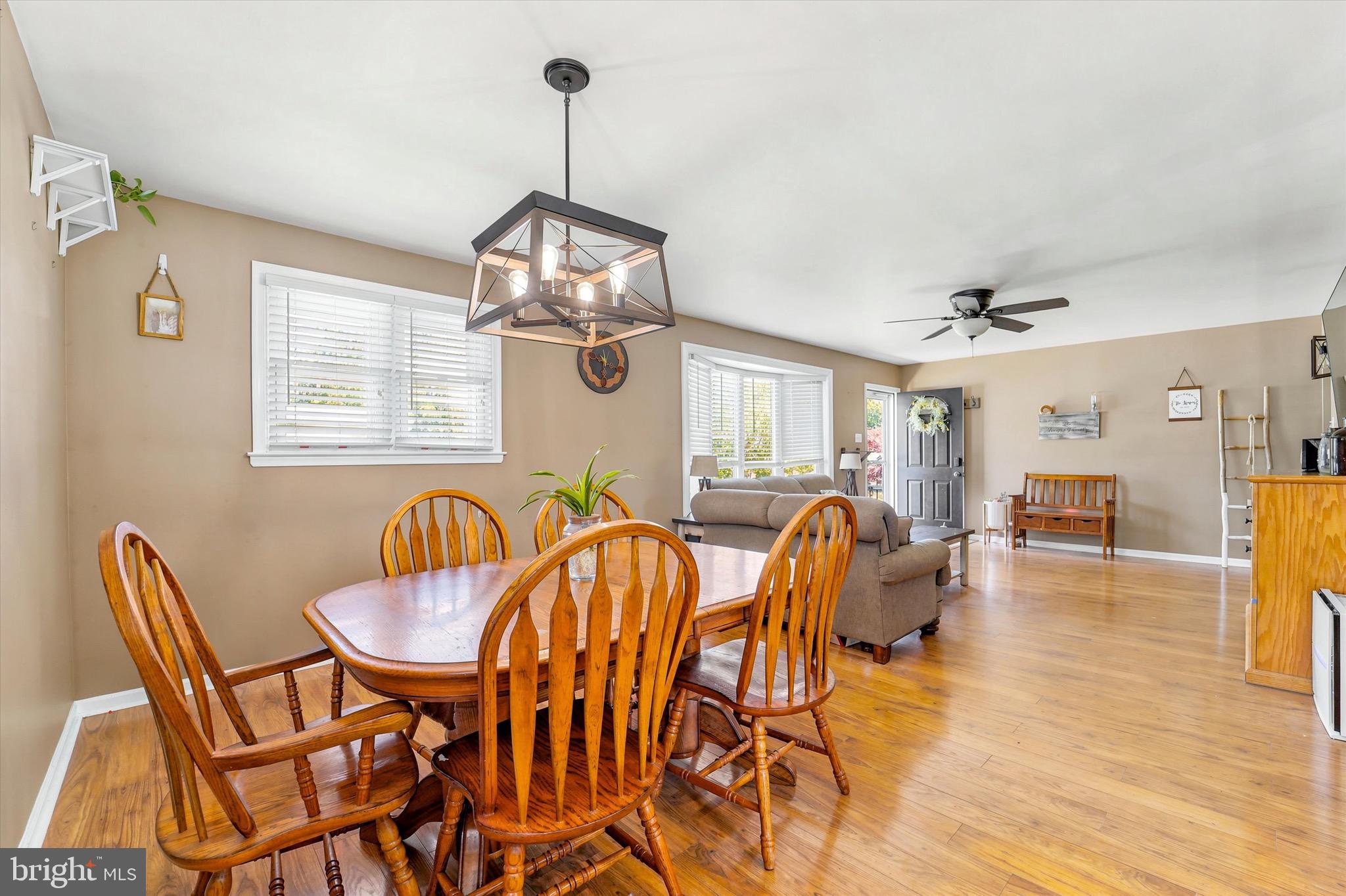 732 West 3rd Avenue Runnemede, NJ 08078 - Photo 3 of 15 Dining Room