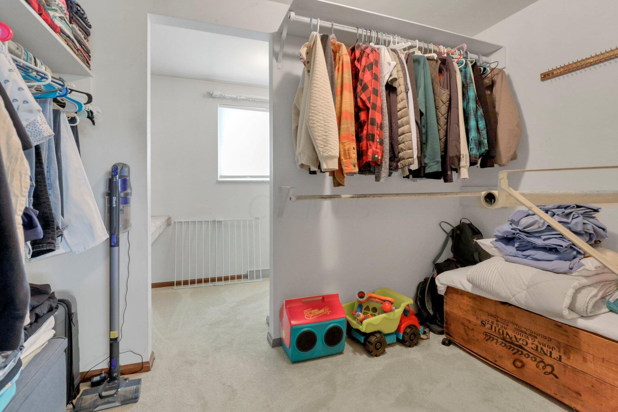 188 Landover Road Columbus, OH 43230 - Photo 32 of 65 Double Walk-in Closet