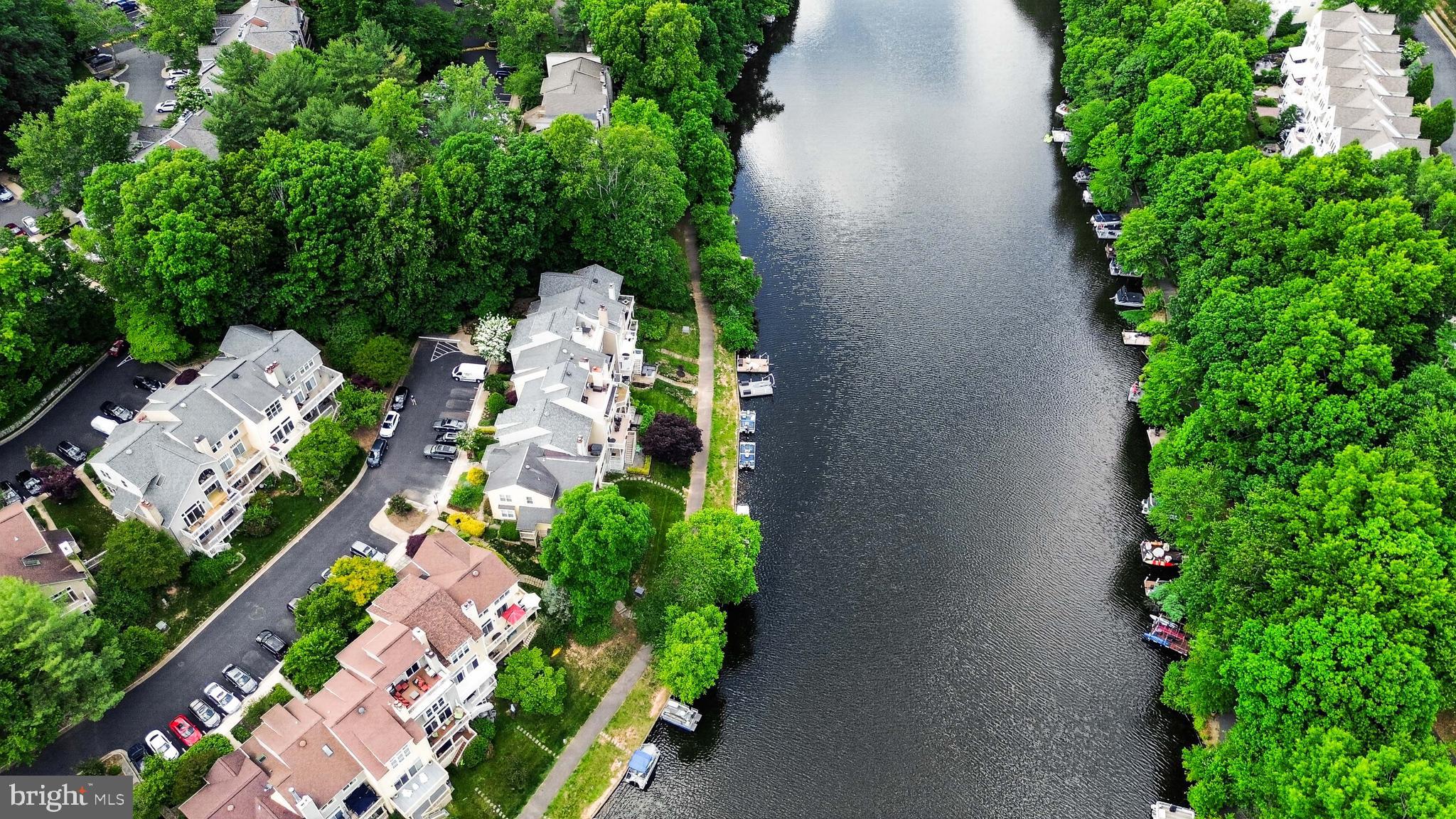 11103 Lake Chapel Lane Reston, VA 20191 - Photo 15 of 91