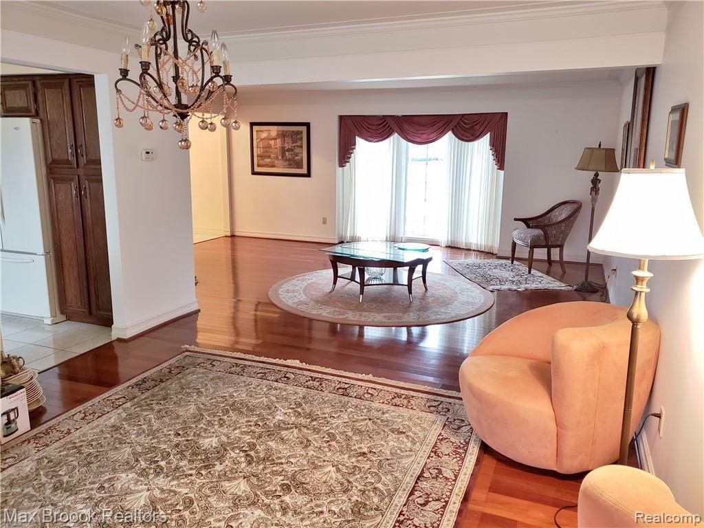 4644 Rambling Drive Troy, MI 48098 - Photo 12 of 12 20181221_102120 (1).jpg