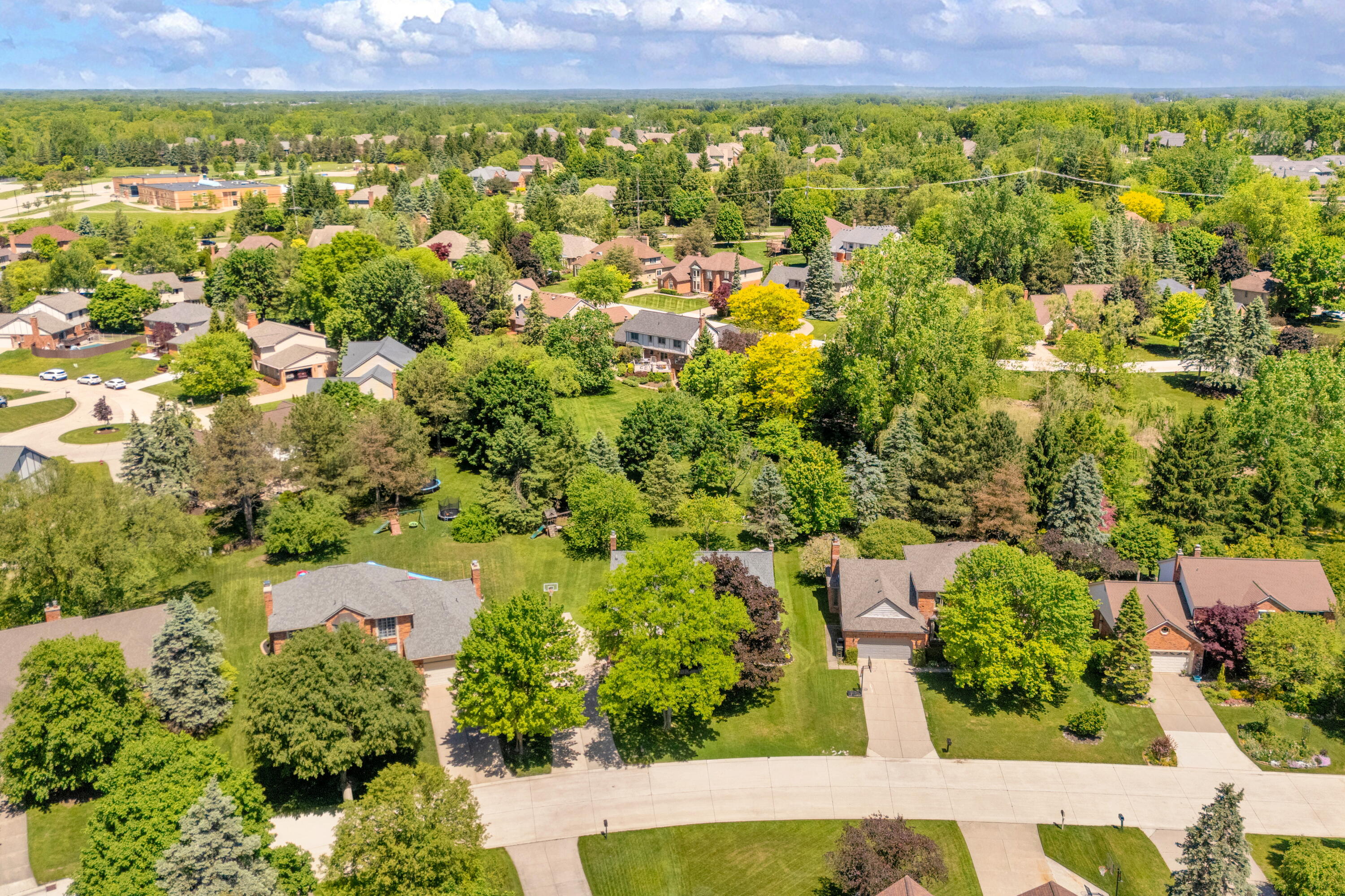3394 Edmunton Drive Rochester Hills, MI 48306 - Photo 58 of 69 59 - Aerial