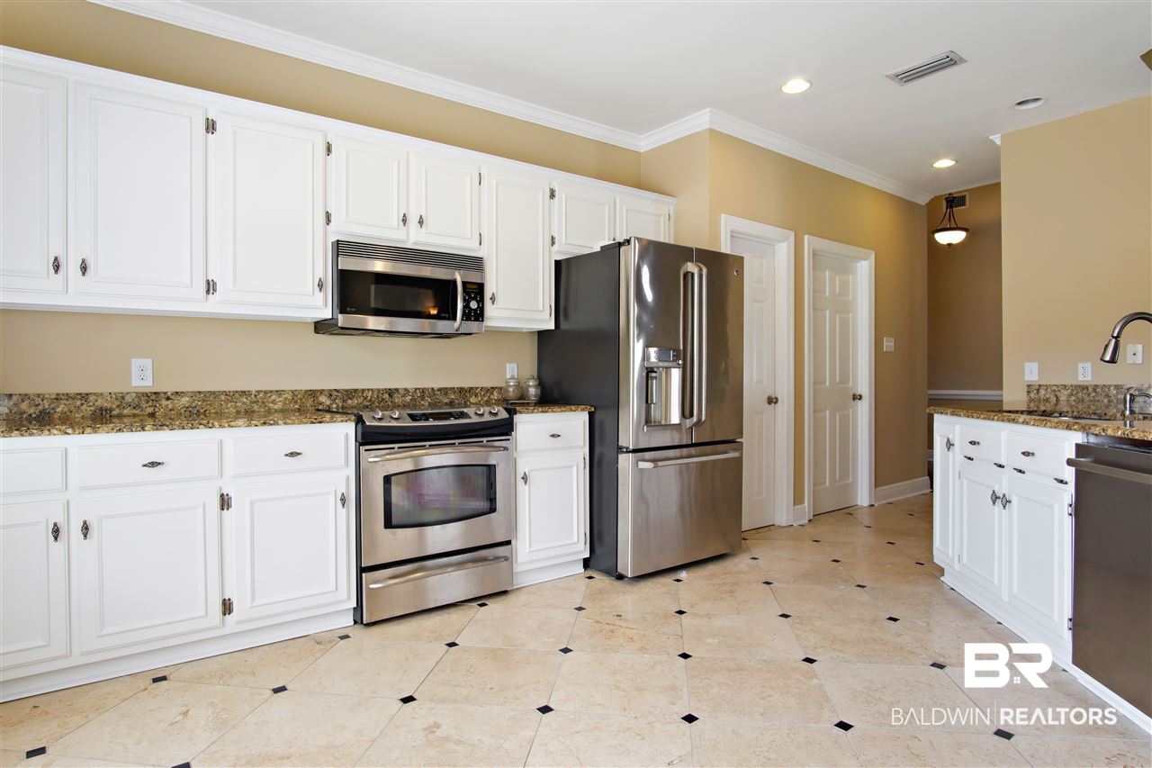 3031 Azalea Trace Drive North Mobile, AL 36695 - Photo 11 of 32