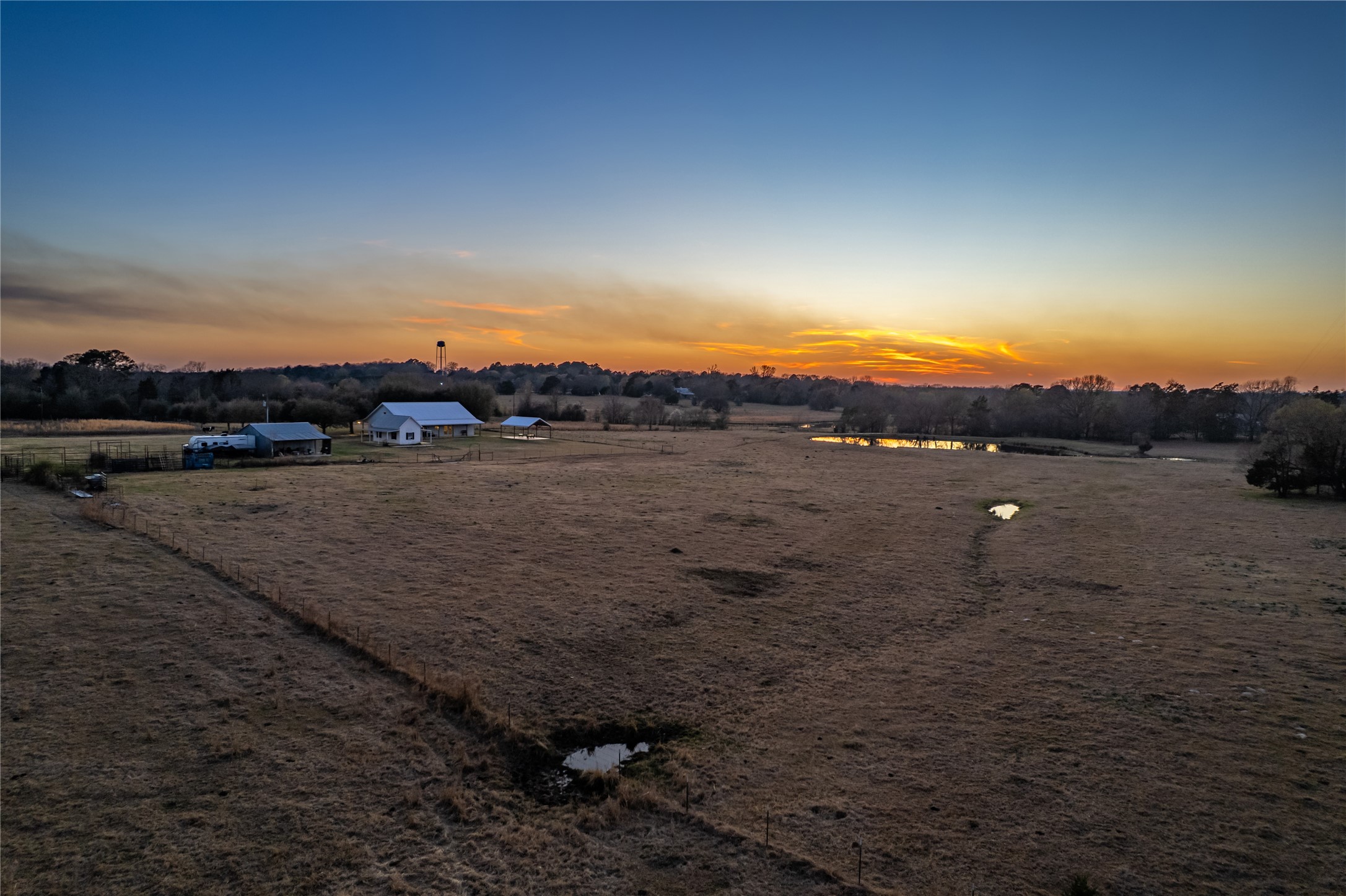 6751 County Road 4710 Larue, TX 75770 - Photo 9 of 47 a view of a yard