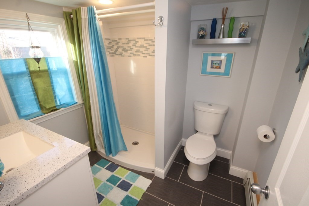 6 Rockview Road, Unit 2 Hull, MA 02045 - Photo 19 of 38