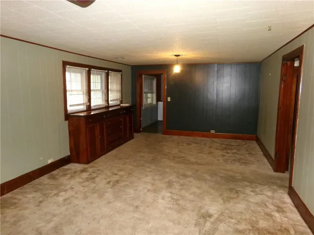 $130,000 | 1402 North Kentucky Street, Iola, KS 66749