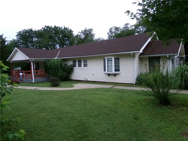 $130,000 | 1402 North Kentucky Street, Iola, KS 66749