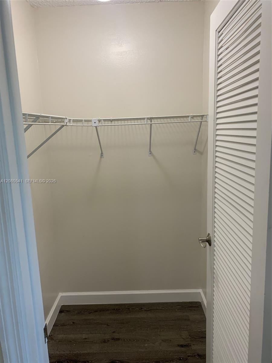 1197 Egret Road Homestead, FL 33035 - Photo 12 of 22 Gallery Image 12