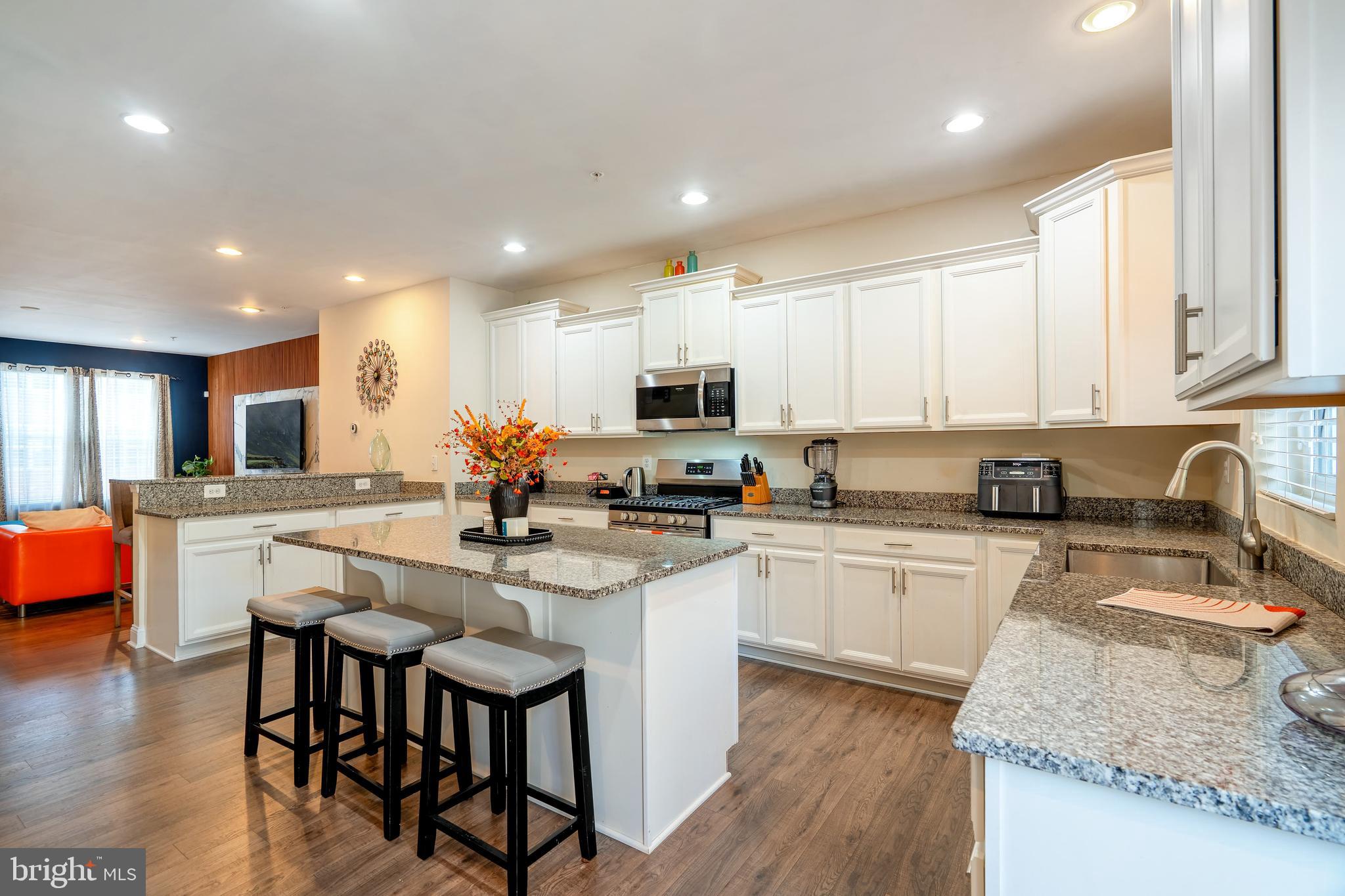 3526 Tribeca Trail Laurel, MD 20724 - Photo 11 of 34 Gourmet Kitchen with Island
