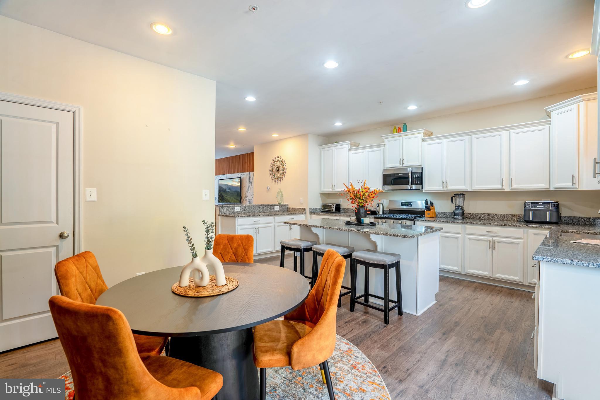 3526 Tribeca Trail Laurel, MD 20724 - Photo 14 of 34 Dining Area