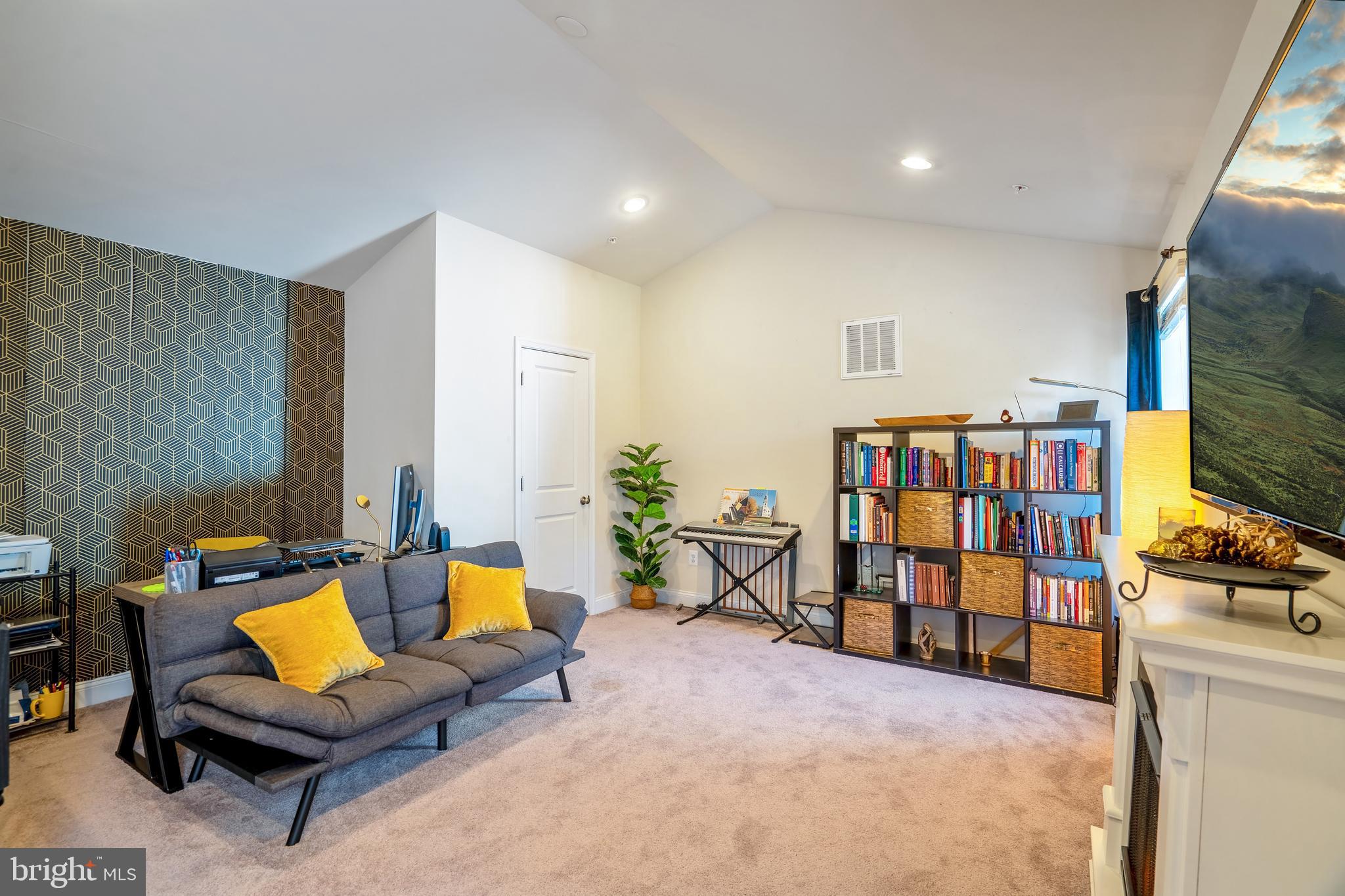 3526 Tribeca Trail Laurel, MD 20724 - Photo 25 of 34 Bonus Loft