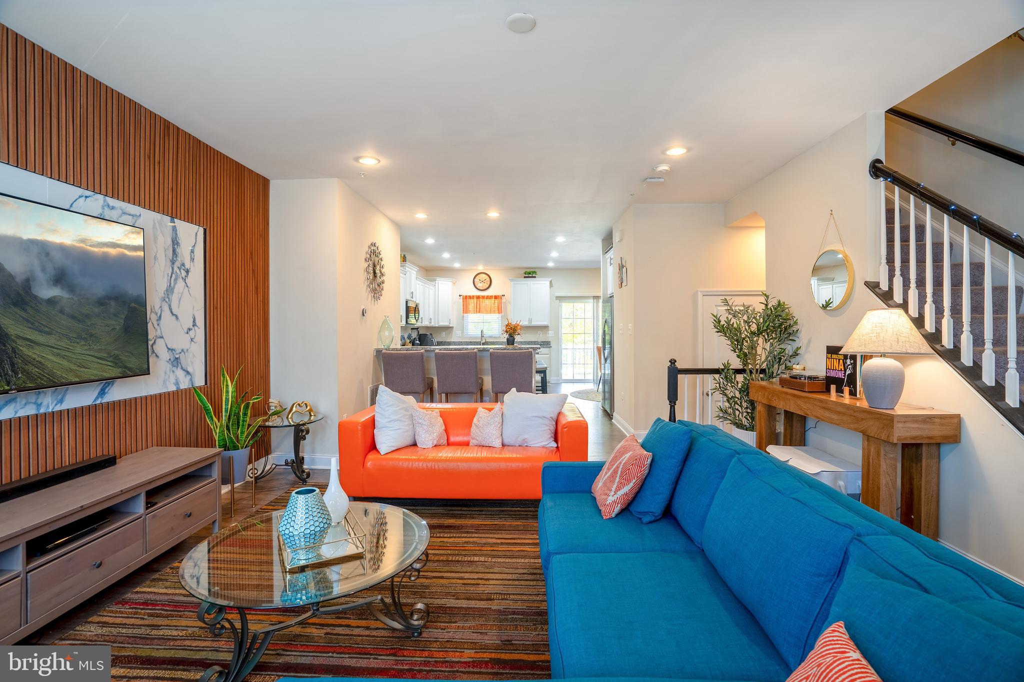 3526 Tribeca Trail Laurel, MD 20724 - Photo 7 of 34 Living Room