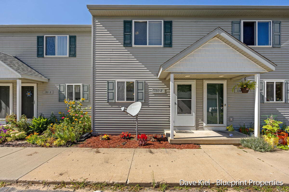 136 Irving Road, Unit 7 Middleville, MI 49333 - Photo 1 of 20 IMG_1000
